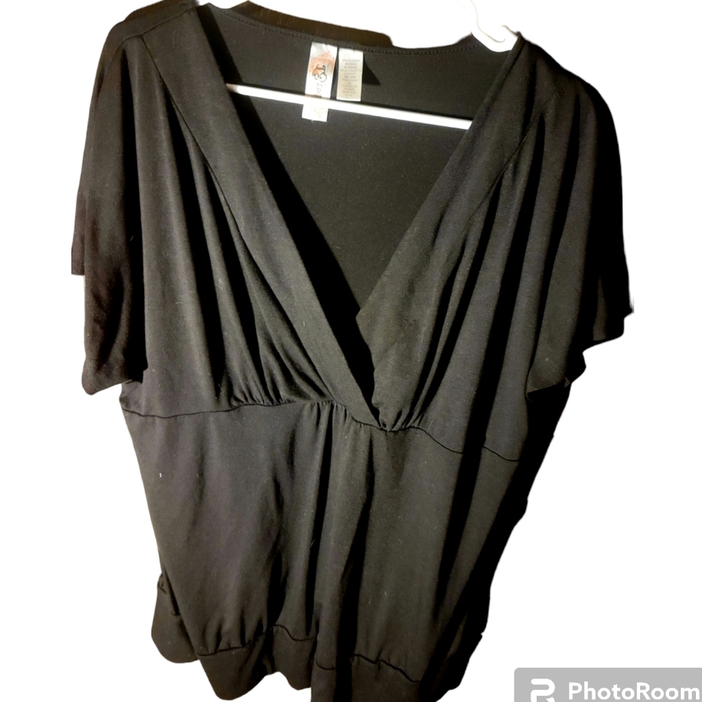 L8ter Womens Black 2x top